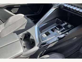 Peugeot 3008 1.2 Hybrid 136 GT 5dr e-DSC6