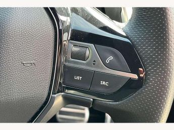 Peugeot 3008 1.2 Hybrid 136 GT 5dr e-DSC6