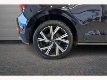 Volkswagen Polo 1.0 TSI R-Line 5dr DSG