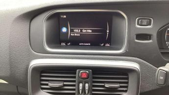 Volvo V40 T2 [122] Inscription 5dr Geartronic