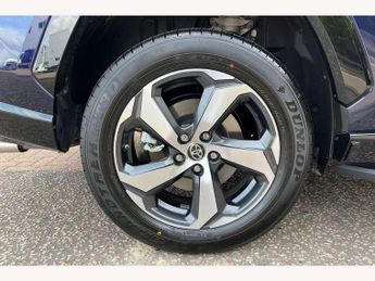 Toyota RAV4 2.5 PHEV Design 5dr CVT