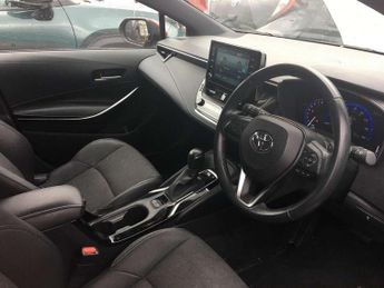 Toyota Corolla 2.0 VVT-i Hybrid Design 5dr CVT