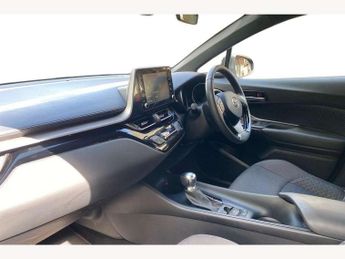 Toyota C-HR 1.8 Hybrid Icon 5dr CVT