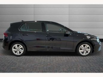 Volkswagen Golf 1.5 eTSI 150 Life 5dr DSG