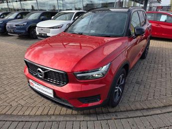 Volvo XC40 2.0 B4P R DESIGN 5dr AWD Auto