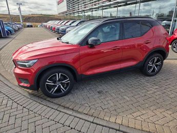 Volvo XC40 2.0 B4P R DESIGN 5dr AWD Auto
