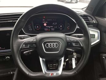 Audi Q3 35 TFSI Black Edition 5dr S Tronic