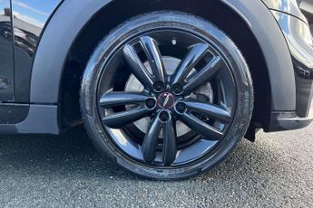 MINI Hatchback 2.0 Cooper S Sport 3dr Auto