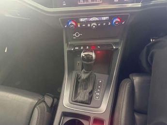 Audi Q3 35 TFSI S Line 5dr S Tronic