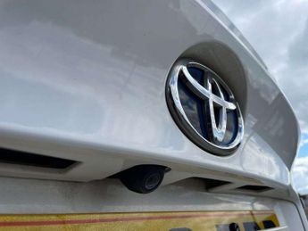 Toyota C-HR 1.8 Hybrid Design 5dr CVT