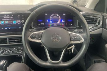 Volkswagen Polo 1.0 TSI Life 5dr DSG