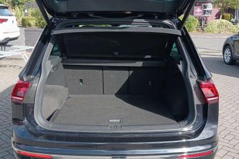 Volkswagen Tiguan 2.0 TDi 150 R-Line Tech 5dr DSG