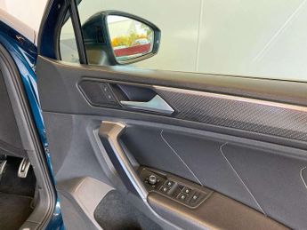 Volkswagen Tiguan 2.0 TSI 4Motion R-Line 5dr DSG