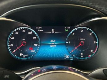 Mercedes-Benz GLC GLC 300d 4Matic AMG Line Premium 5dr 9G-Tronic