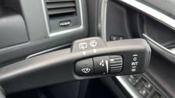 Volvo XC60 D5 [220] R DESIGN Lux Nav 5dr AWD Geartronic
