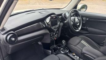 MINI Hatchback 5dr 2.0 Cooper S Classic II 5dr Auto