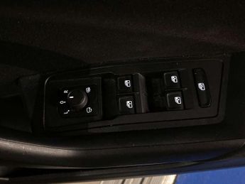 Volkswagen T-Roc 1.5 TSI Life 5dr DSG