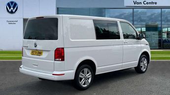 Volkswagen Transporter 2.0 TDI 150 Highline Kombi Van DSG