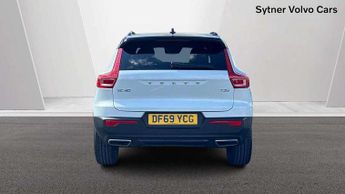 Volvo XC40 1.5 T3 [163] R DESIGN 5dr Geartronic