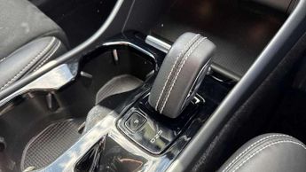Volvo XC40 1.5 T3 [163] R DESIGN 5dr Geartronic