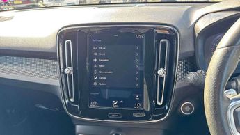 Volvo XC40 1.5 T3 [163] R DESIGN 5dr Geartronic