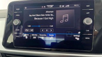 Volkswagen T-Roc 1.5 TSI Life 5dr DSG