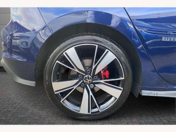 Volkswagen Golf 2.0 TDI 200 GTD 5dr DSG