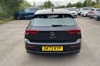 Volkswagen Golf 2.0 TDI Life 5dr DSG