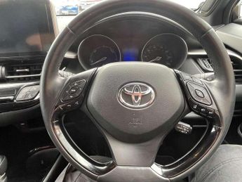 Toyota C-HR 1.8 Hybrid Dynamic 5dr CVT