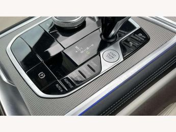BMW 8 Series 840d xDrive MHT M Sport 2dr Auto