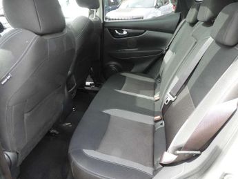 Nissan Qashqai 1.3 DiG-T 160 N-Connecta 5dr DCT