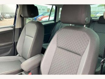 Volkswagen Tiguan 2.0 TDi 150 SE 5dr DSG