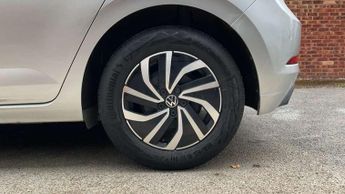 Volkswagen Polo 1.0 TSI Life 5dr DSG