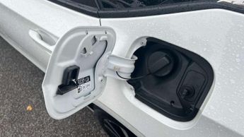 Honda Civic 2.0 eHEV Elegance 5dr CVT