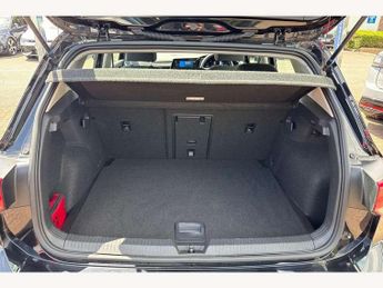 Volkswagen Golf 2.0 TDI Life 5dr DSG