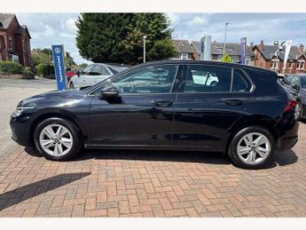 Volkswagen Golf 2.0 TDI Life 5dr DSG