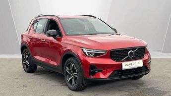Volvo XC40 2.0 B3P Plus Dark 5dr Auto