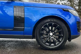 Land Rover Range Rover 4.4 SDV8 Vogue 4dr Auto