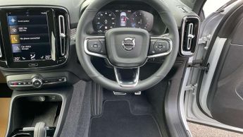 Volvo XC40 Recharge 1.5 T4 Recharge PHEV R DESIGN 5dr Auto