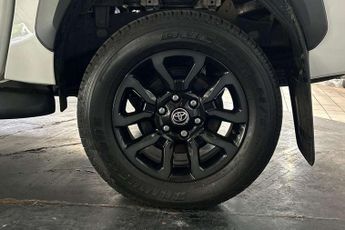 Toyota Hilux Invincible X D/Cab Pick Up 2.8 D-4D Auto