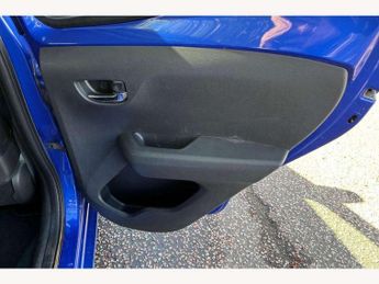 Toyota Aygo 1.0 VVT-i X-Clusiv 5dr x-shift
