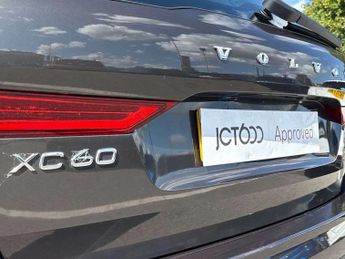Volvo XC60 2.0 B5P [250] Momentum 5dr Geartronic
