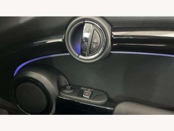 MINI Hatchback 1.5 Cooper Classic 3dr Auto