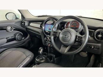 MINI Hatchback 1.5 Cooper Classic 3dr Auto