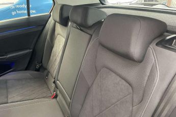 Volkswagen Golf 1.5 eTSI 150 Style 5dr DSG