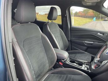 Ford Kuga 2.0 TDCi 180 ST-Line Edition 5dr Auto