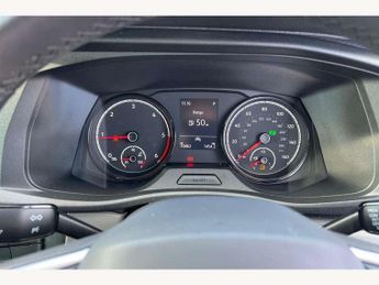 Volkswagen Transporter 2.0 BiTDI 204 Highline Kombi Van DSG