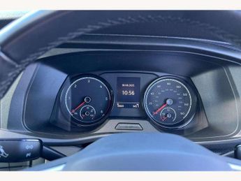 Volkswagen Transporter 2.0 TDI 150 Highline Kombi Van DSG