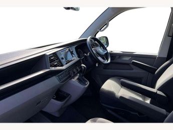 Volkswagen Transporter 2.0 TDI 150 Highline Kombi Van DSG