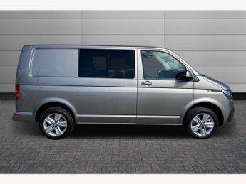 Volkswagen Transporter 2.0 TDI 150 Highline Kombi Van DSG